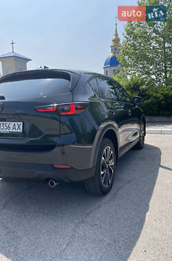Позашляховик / Кросовер Mazda CX-5 2023 в 