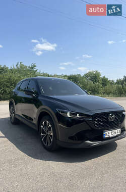 Позашляховик / Кросовер Mazda CX-5 2023 в 
