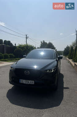 Позашляховик / Кросовер Mazda CX-5 2023 в 