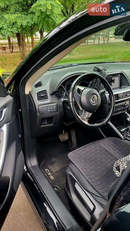 Внедорожник / Кроссовер Mazda CX-5 2016 в Терновке