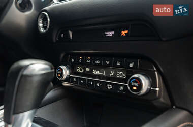 Позашляховик / Кросовер Mazda CX-5 2019 в 