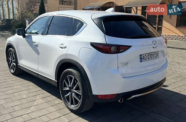 Внедорожник / Кроссовер Mazda CX-5 2017 в 