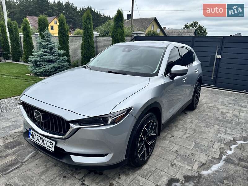 Внедорожник / Кроссовер Mazda CX-5 2018 в 