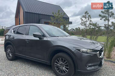 Внедорожник / Кроссовер Mazda CX-5 2018 в 