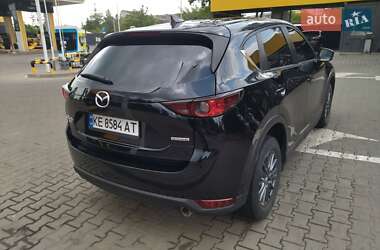 Позашляховик / Кросовер Mazda CX-5 2020 в 