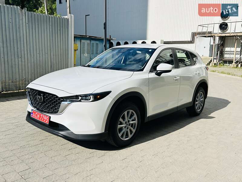 Внедорожник / Кроссовер Mazda CX-5 2023 в 