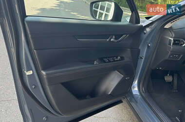 Внедорожник / Кроссовер Mazda CX-5 2023 в 