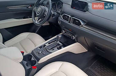 Внедорожник / Кроссовер Mazda CX-5 2018 в 