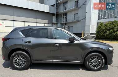 Внедорожник / Кроссовер Mazda CX-5 2018 в 