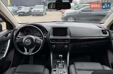 Позашляховик / Кросовер Mazda CX-5 2016 в 