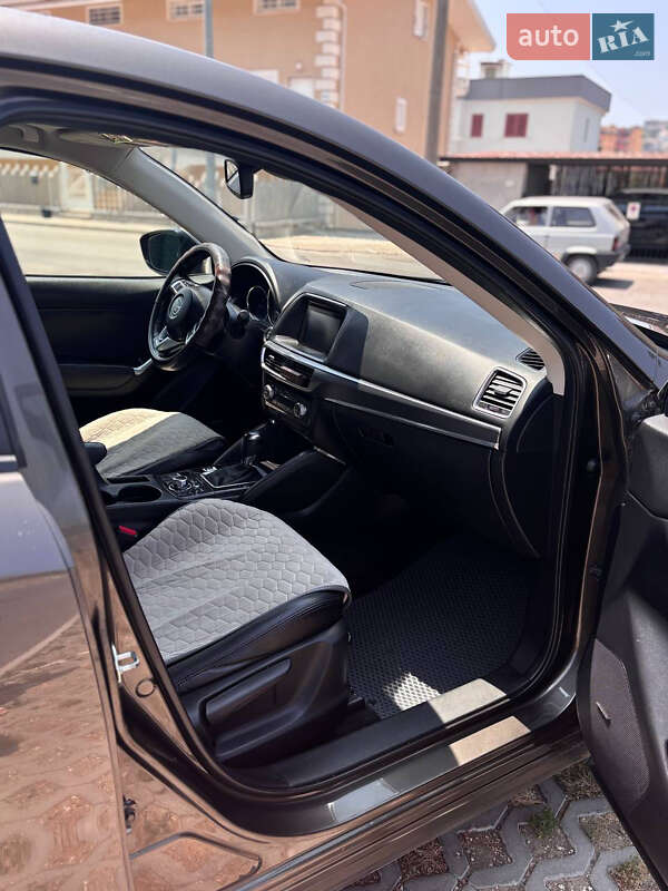 Позашляховик / Кросовер Mazda CX-5 2015 в Івано-Франківську
