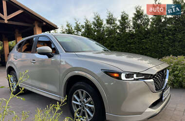 Внедорожник / Кроссовер Mazda CX-5 2023 в 