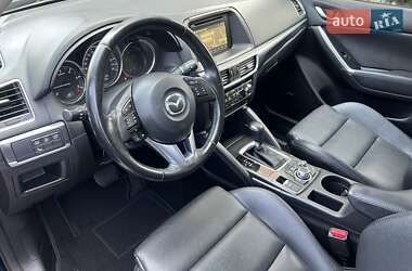 Внедорожник / Кроссовер Mazda CX-5 2016 в 