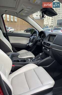Внедорожник / Кроссовер Mazda CX-5 2015 в 