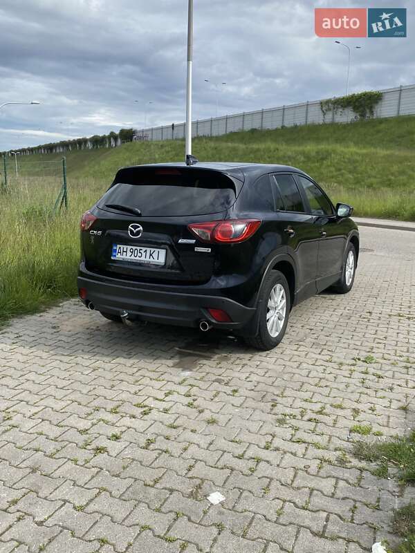 Внедорожник / Кроссовер Mazda CX-5 2014 в Покровске