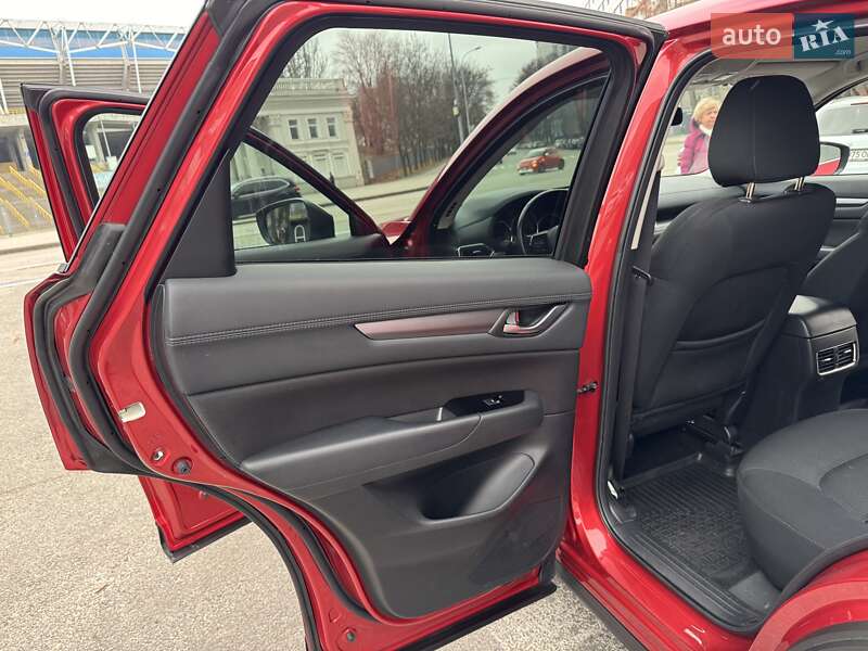 Внедорожник / Кроссовер Mazda CX-5 2019 в Днепре