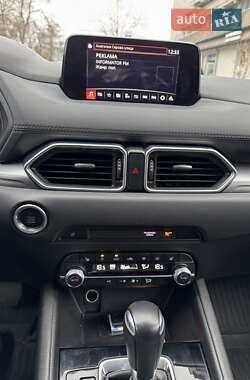 Внедорожник / Кроссовер Mazda CX-5 2019 в 