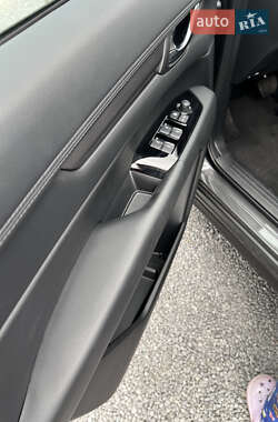 Внедорожник / Кроссовер Mazda CX-5 2024 в 