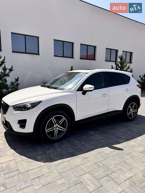 Внедорожник / Кроссовер Mazda CX-5 2016 в Луцке