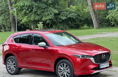 Внедорожник / Кроссовер Mazda CX-5 2023 в 