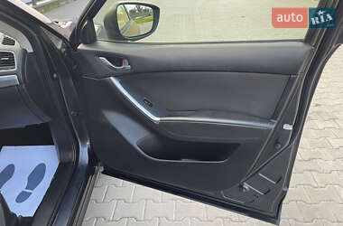 Внедорожник / Кроссовер Mazda CX-5 2015 в 