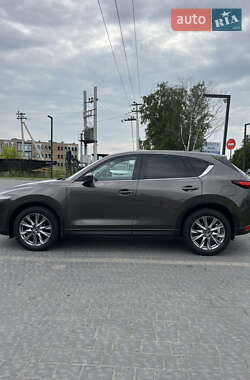 Внедорожник / Кроссовер Mazda CX-5 2019 в 