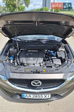 Внедорожник / Кроссовер Mazda CX-5 2019 в 