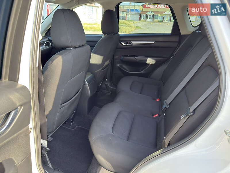 Внедорожник / Кроссовер Mazda CX-5 2018 в Новомосковске
