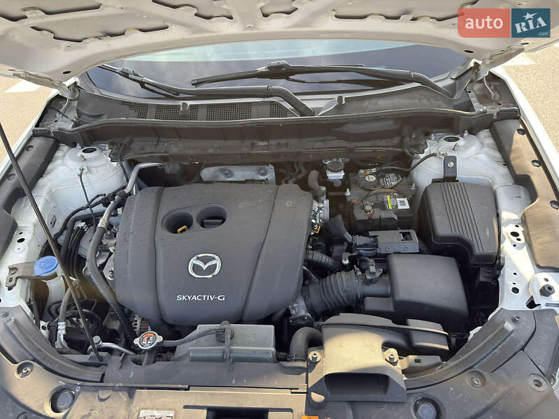 Внедорожник / Кроссовер Mazda CX-5 2018 в Новомосковске