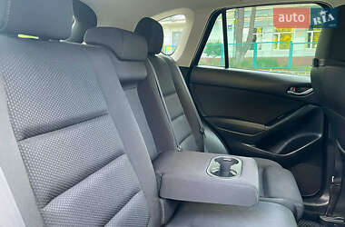 Внедорожник / Кроссовер Mazda CX-5 2015 в 