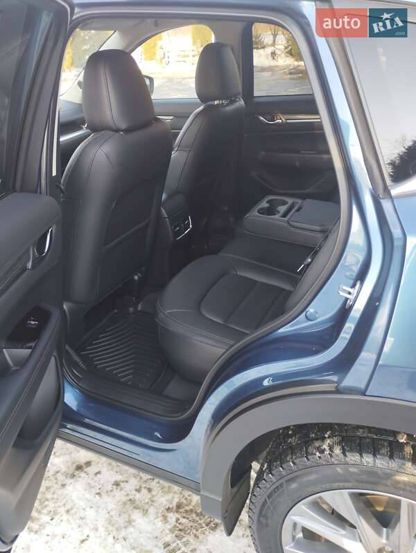 Внедорожник / Кроссовер Mazda CX-5 2021 в Сумах