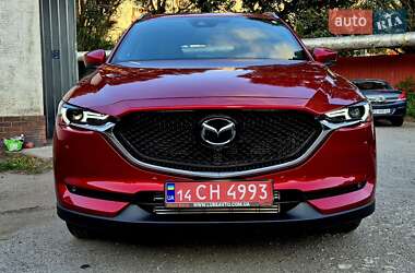 Позашляховик / Кросовер Mazda CX-5 2020 в 