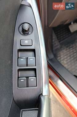 Внедорожник / Кроссовер Mazda CX-5 2013 в 