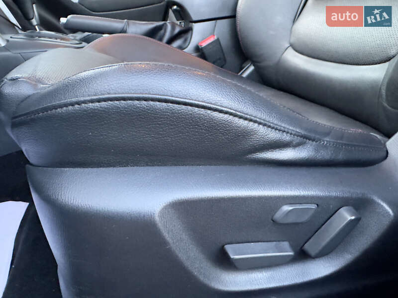 Внедорожник / Кроссовер Mazda CX-5 2012 в Ровно