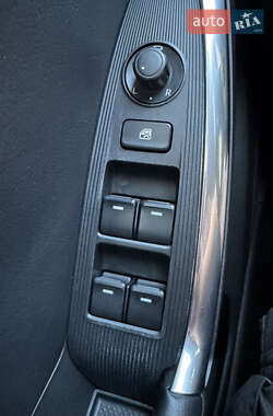 Внедорожник / Кроссовер Mazda CX-5 2012 в 