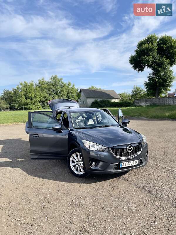Внедорожник / Кроссовер Mazda CX-5 2012 в 