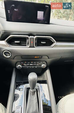 Внедорожник / Кроссовер Mazda CX-5 2023 в 
