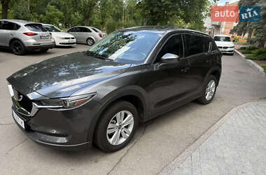 Внедорожник / Кроссовер Mazda CX-5 2017 в 