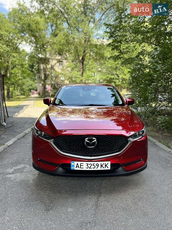 Внедорожник / Кроссовер Mazda CX-5 2017 в 