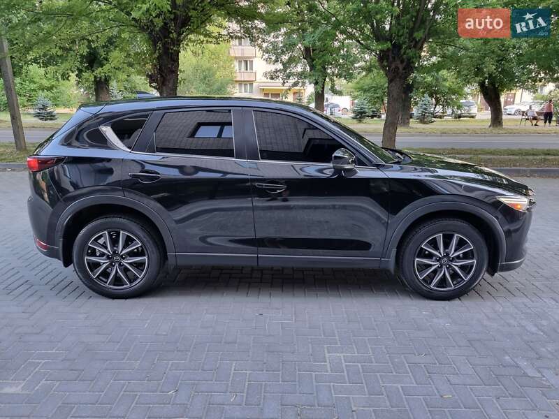 Внедорожник / Кроссовер Mazda CX-5 2018 в Ужгороде