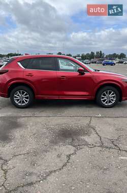 Внедорожник / Кроссовер Mazda CX-5 2024 в 