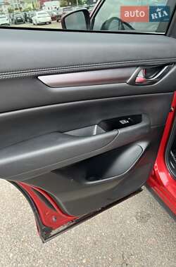 Внедорожник / Кроссовер Mazda CX-5 2024 в 