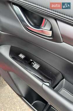 Внедорожник / Кроссовер Mazda CX-5 2024 в 