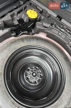Внедорожник / Кроссовер Mazda CX-5 2024 в 