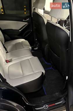 Внедорожник / Кроссовер Mazda CX-5 2016 в 