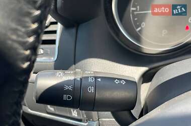 Позашляховик / Кросовер Mazda CX-5 2015 в 