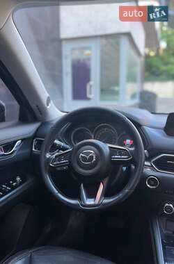 Внедорожник / Кроссовер Mazda CX-5 2017 в 