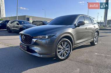 Внедорожник / Кроссовер Mazda CX-5 2023 в 