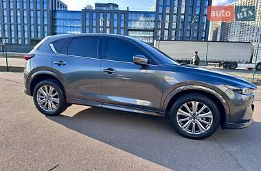 Внедорожник / Кроссовер Mazda CX-5 2023 в 