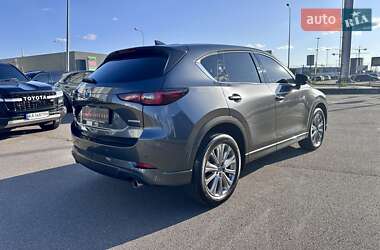 Внедорожник / Кроссовер Mazda CX-5 2023 в 